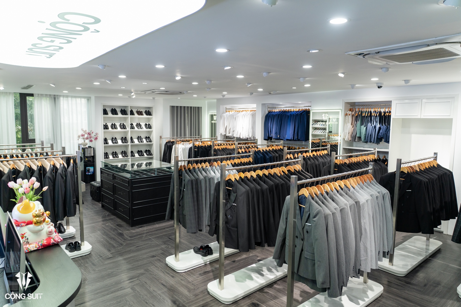 Review Showroom Cho Thuê Vest & Suit Chất Lượng – Uy Tín Tại Hà Nội | Cộng Suit